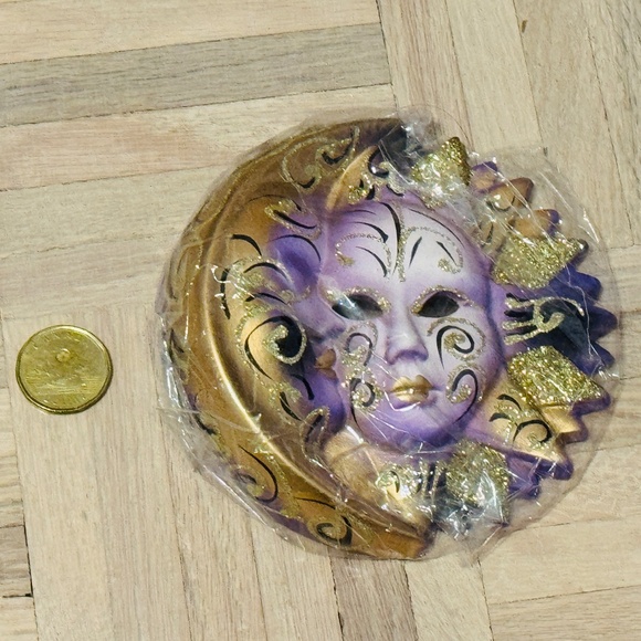 Set of 3 Ceramic Venetian Masks, Never Used and Sealed in Packaging, Very Pretty - Picture 4 of 4